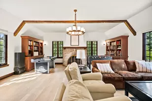 2730 E Menlo Blvd, Shorewood, WI 53211 - Photo 20