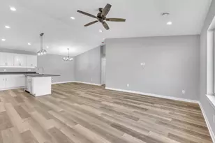 2102 S 21st St, Manitowoc, WI 54220 - Photo 32