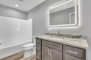 2102 S 21st St, Manitowoc, WI 54220 - Photo 18