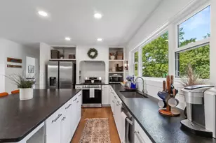 190 Dewey Ave, Fontana, WI 53125 - Photo 4