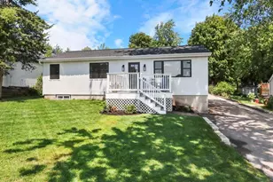 190 Dewey Ave, Fontana, WI 53125 - Photo 14