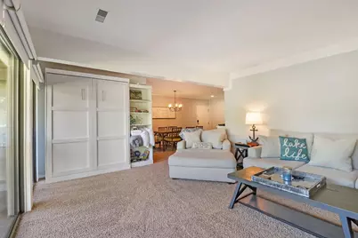 31  Abbey Villa Cir #A, Fontana, WI 53125 - Photo 6