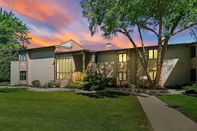 31  Abbey Villa Cir #A, Fontana, WI 53125 - Photo 1