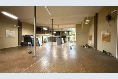 1423 N 12th St, Milwaukee, WI 53205 - Photo 4