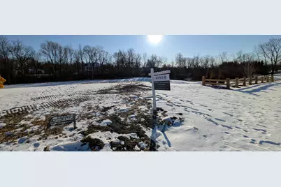 N51W19033  Quietwood Dr #Lt16, Menomonee Falls, WI 53051 - Photo 6