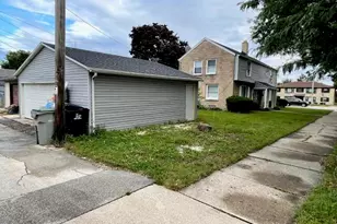 4006 N 41st St, Milwaukee, WI 53216 - Photo 2