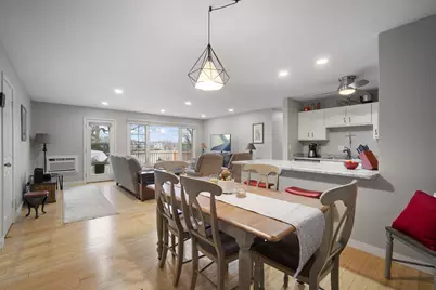 612  Laurel Lake Rd #8, Thiensville, WI 53092 - Photo 8