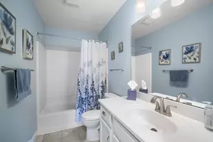 612 Laurel Lake Rd, Thiensville, WI 53092 - Photo 10