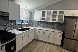 4940 Flambeau Dr, Racine, WI 53406 - Photo 8