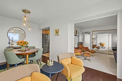 2525 S Shore Dr #14C, Milwaukee, WI 53207 - Photo 4