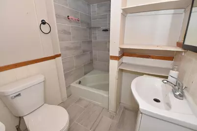 2218 E Eden Pl, Saint Francis, WI 53235 - Photo 18