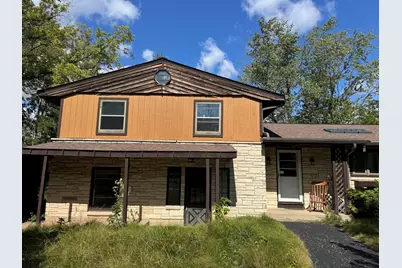 114 W Mequon Rd, Mequon, WI 53092 - Photo 2