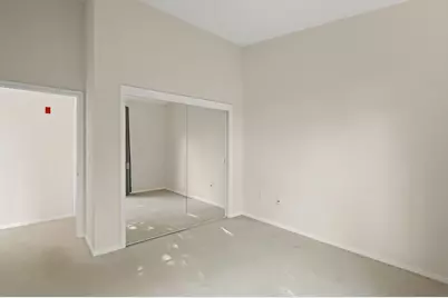 13050 W Bluemound Rd #303, Elm Grove, WI 53122 - Photo 16