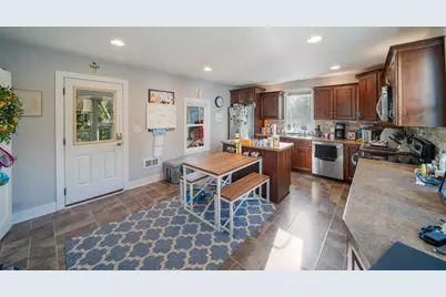 134  Stafford St, Plymouth, WI 53073 - Photo 4