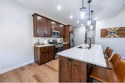 W5730  Waterstone Ln, Germantown, WI 53950 - Photo 20