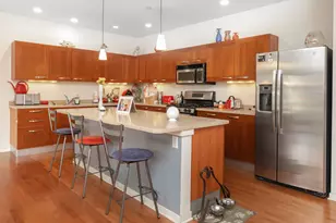 1522 N Prospect Ave, Milwaukee, WI 53202 - Photo 4