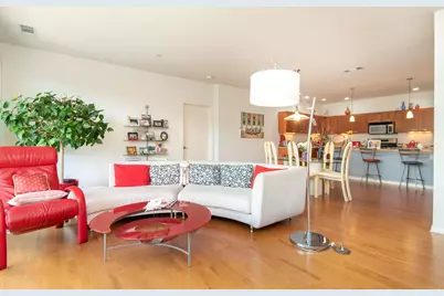 1522 N Prospect Ave #301, Milwaukee, WI 53202 - Photo 14