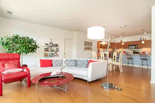 1522 N Prospect Ave, Milwaukee, WI 53202 - Photo 14