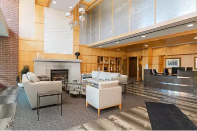 1522 N Prospect Ave #301, Milwaukee, WI 53202 - Photo 2