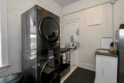 406 S 3rd St, Watertown, WI 53094 - Photo 20