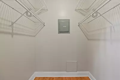 2230 W Good Hope Rd #25, Glendale, WI 53209 - Photo 22