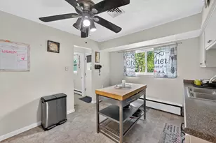 4564 N 101st St, Wauwatosa, WI 53225 - Photo 14