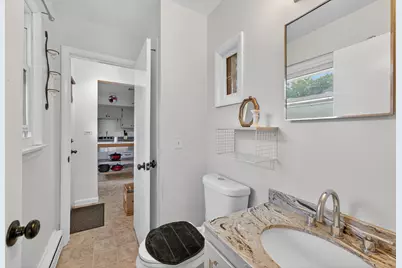 4564 N 101st St, Wauwatosa, WI 53225 - Photo 18