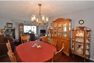 333  Lake Ave #401, Racine, WI 53403 - Photo 8