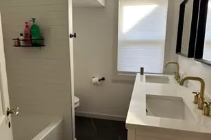 2118 Cooper Ave, Sheboygan, WI 53083 - Photo 2