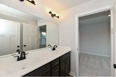 9546 S Bergamont Dr, Franklin, WI 53132 - Photo 44