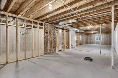 935  Crockett Dr, Holmen, WI 54636 - Photo 26