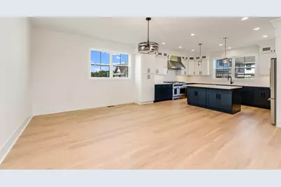 713  Greenview Cir #55-18A, Geneva, WI 53147 - Photo 6