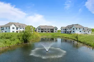 713 Greenview Cir, Geneva, WI 53147 - Photo 28