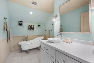 2101 Hunters Ridge Ct, Manitowoc, WI 54220 - Photo 58