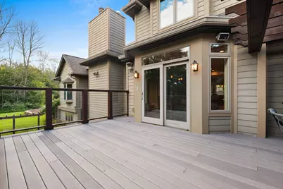 2101  Hunters Ridge Ct, Manitowoc, WI 54220 - Photo 74