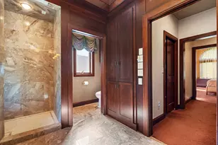 2101 Hunters Ridge Ct, Manitowoc, WI 54220 - Photo 34