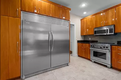 2101  Hunters Ridge Ct, Manitowoc, WI 54220 - Photo 42