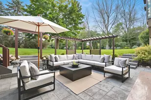 2101 Hunters Ridge Ct, Manitowoc, WI 54220 - Photo 78