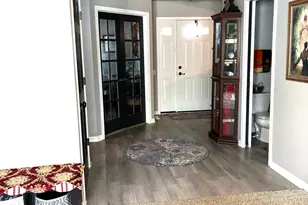 729 Bass Dr, Racine, WI 53185 - Photo 4