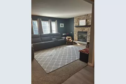 729  Bass Dr, Racine, WI 53185 - Photo 6