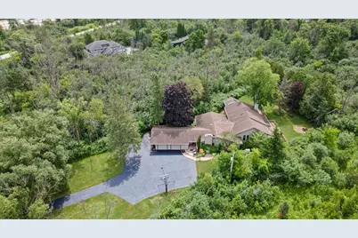 1465 W County Line Rd, River Hills, WI 53217 - Photo 46