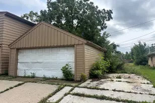 4375 N 61st St, Milwaukee, WI 53216 - Photo 6