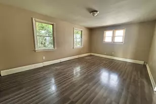 4624 N 39th St, Milwaukee, WI 53209 - Photo 6