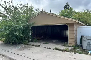 4624 N 39th St, Milwaukee, WI 53209 - Photo 8