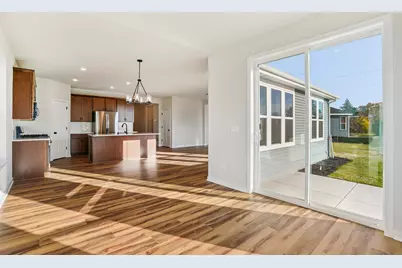 9636 S Sophia Ct, Franklin, WI 53132 - Photo 14