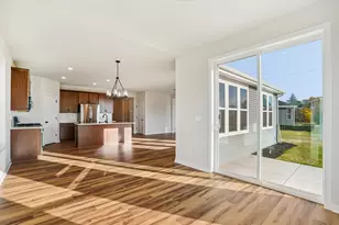 9636 S Sophia Ct, Franklin, WI 53132 - Photo 14