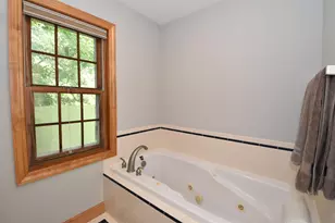 389 Juniper Ct, Delafield, WI 53018 - Photo 40