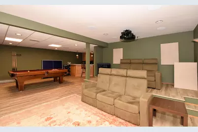 389  Juniper Ct, Delafield, WI 53018 - Photo 52