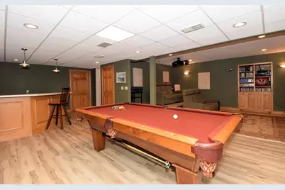 389  Juniper Ct, Delafield, WI 53018 - Photo 54