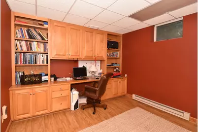 389  Juniper Ct, Delafield, WI 53018 - Photo 58